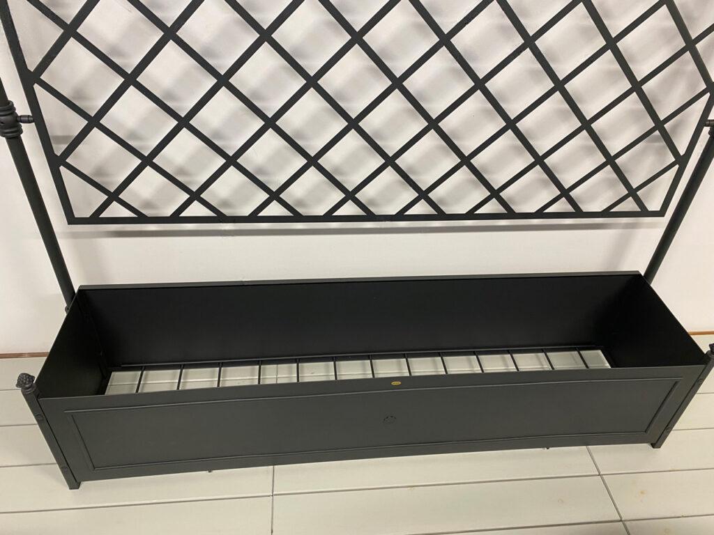 Jardiniere Unopiu avec panneau en fer galvanisé