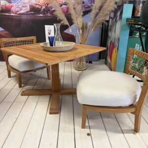 Unopiu Table lounge et 2 fauteuils SYNTHESIS